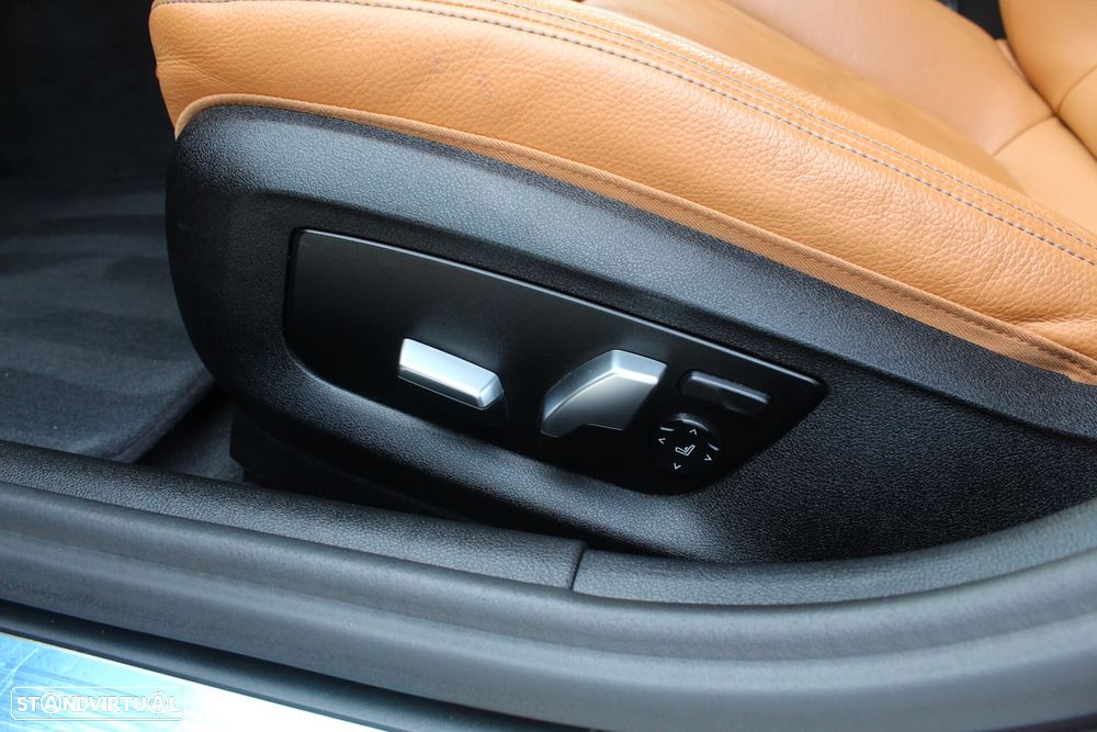 BMW 530 e Pack M - 24