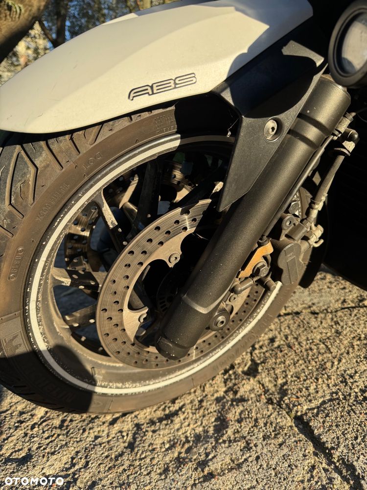 Yamaha X-max - 7