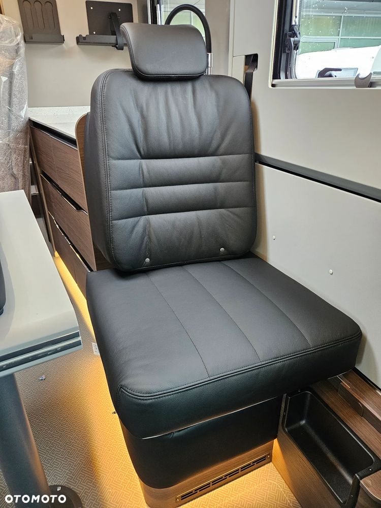 Adria Supersonic 780 DL - 34