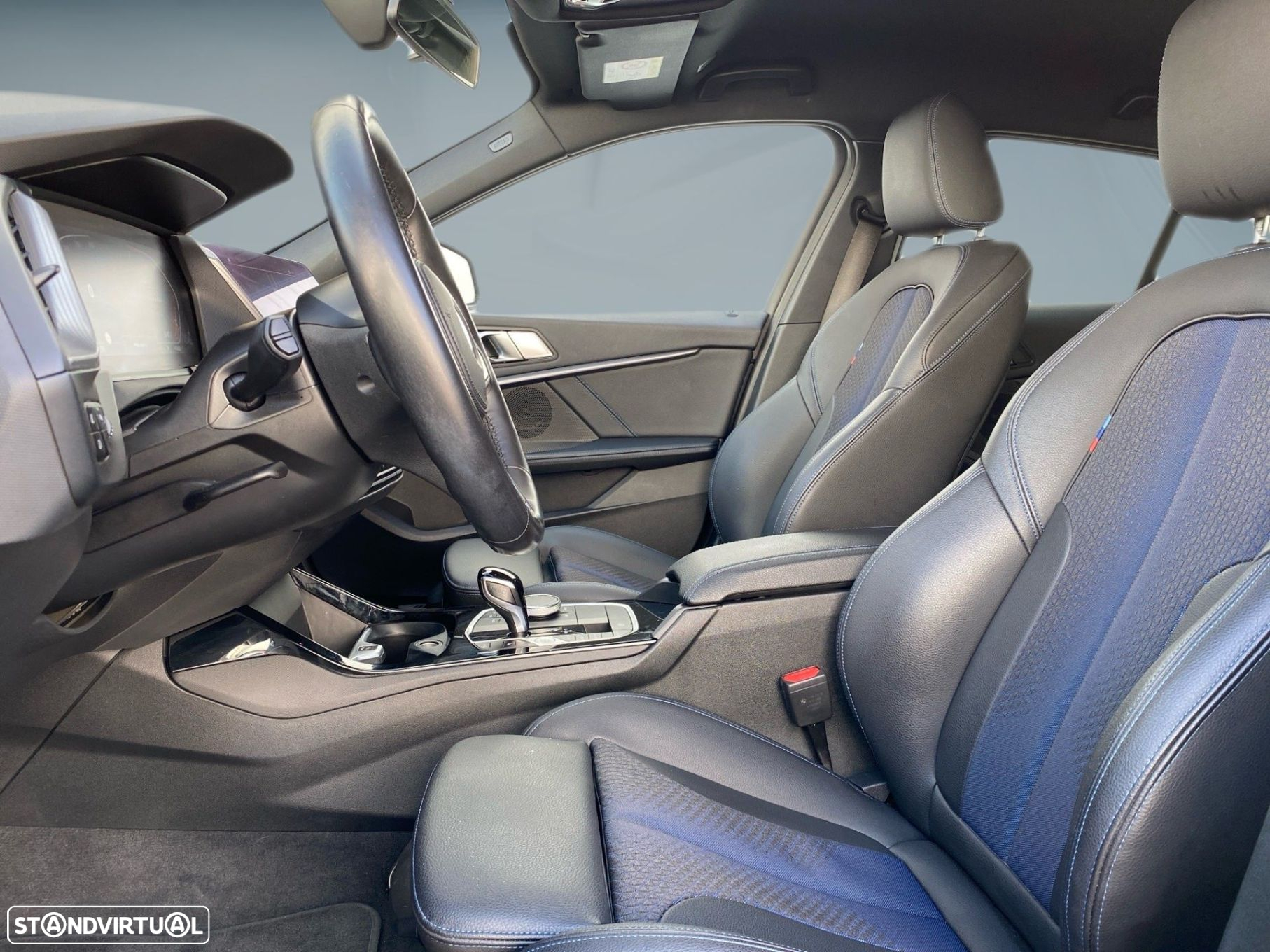 BMW 116 d Pack Desportivo M Auto - 3
