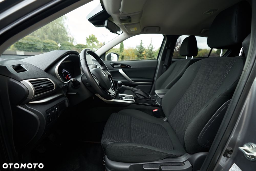 Mitsubishi Eclipse Cross - 18