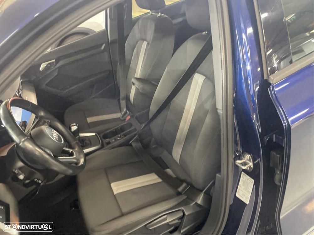 Audi A3 Sportback 30 TDI - 4