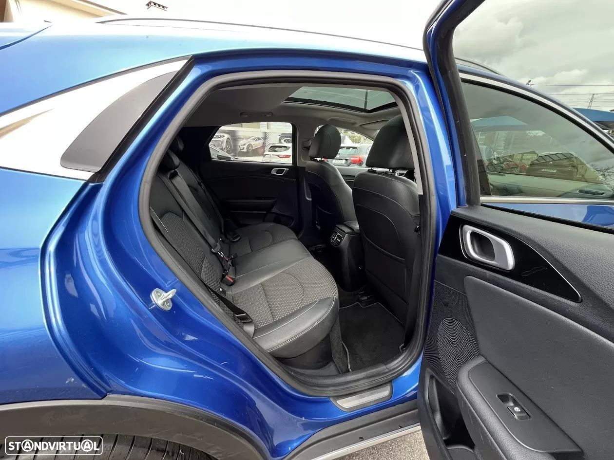 Kia XCeed 1.6 GDi PHEV Drive - 31