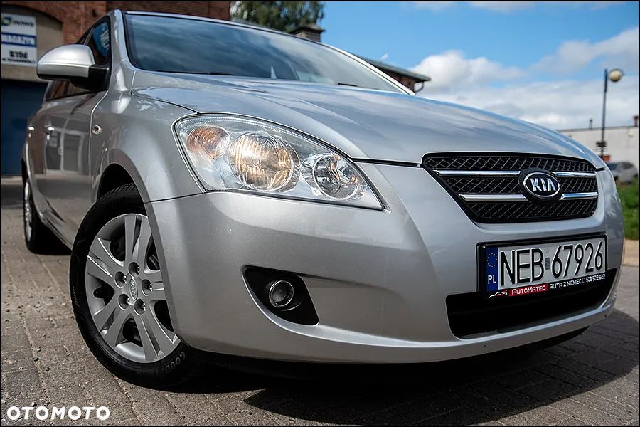 Kia Ceed 2.0 CVVT EX - 11