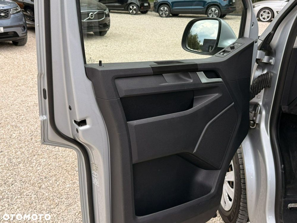 Volkswagen Caravelle 2.0 TDI L2 Highline DSG - 13