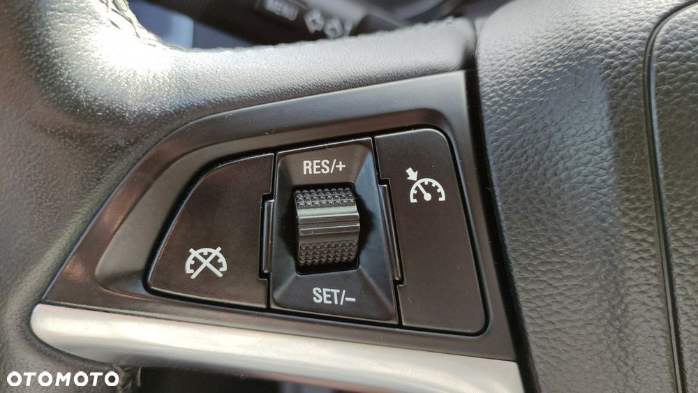 Opel Astra - 34