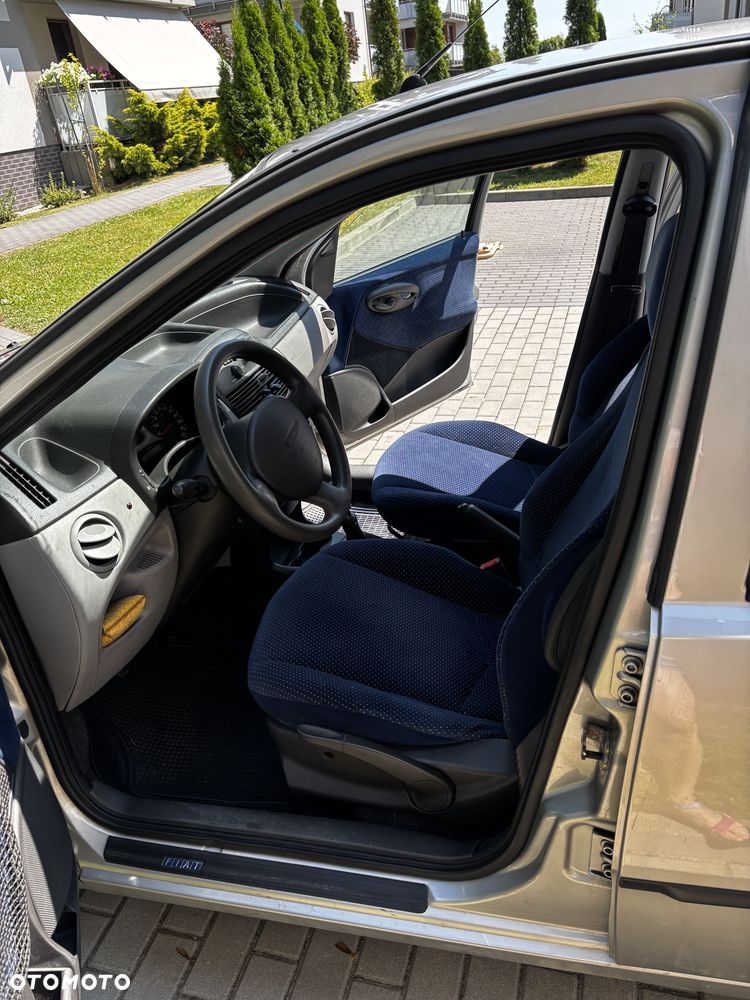 Fiat Punto 1.2 16V Active - 5