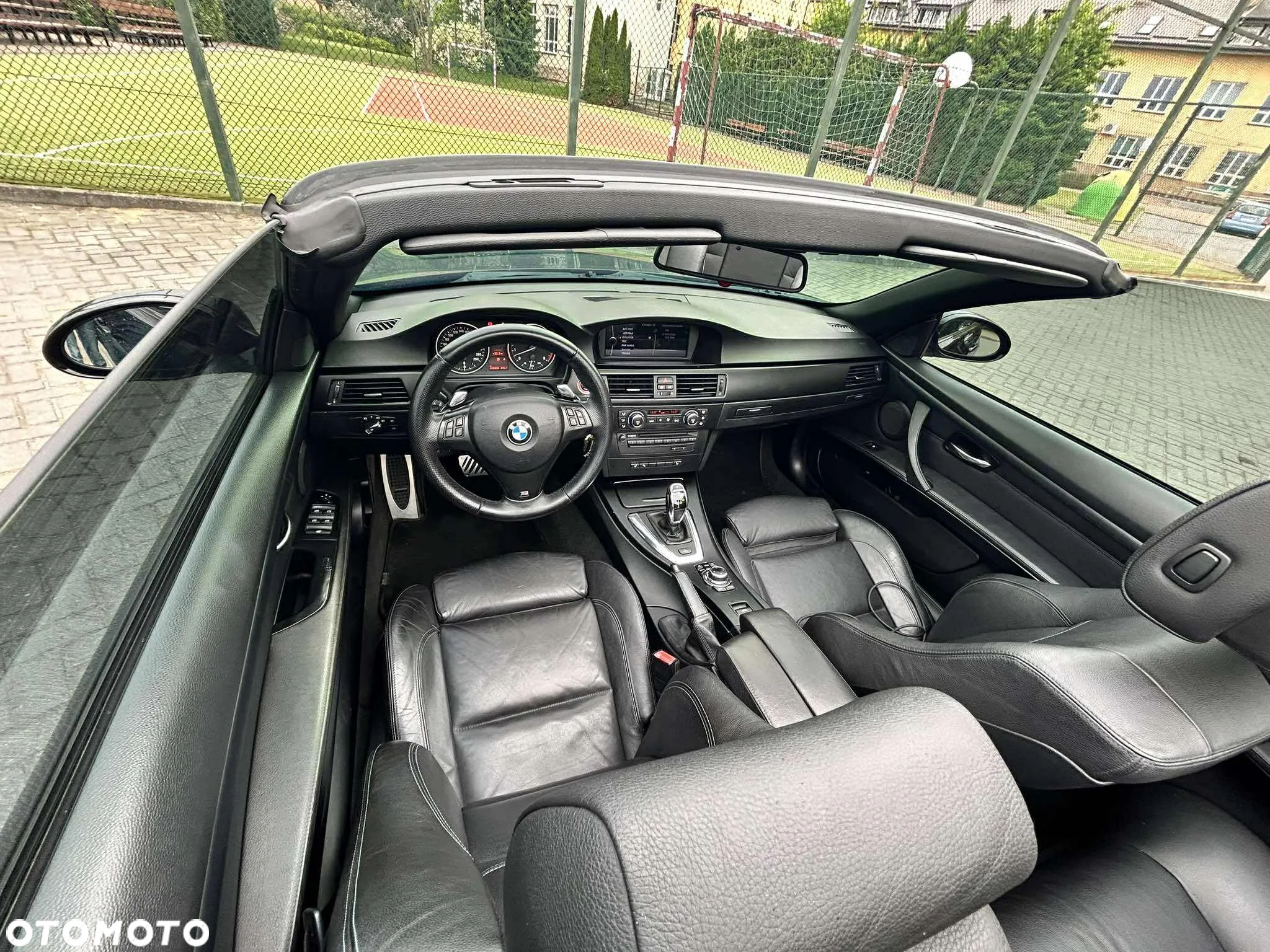 BMW Seria 3 335i Cabrio - 16