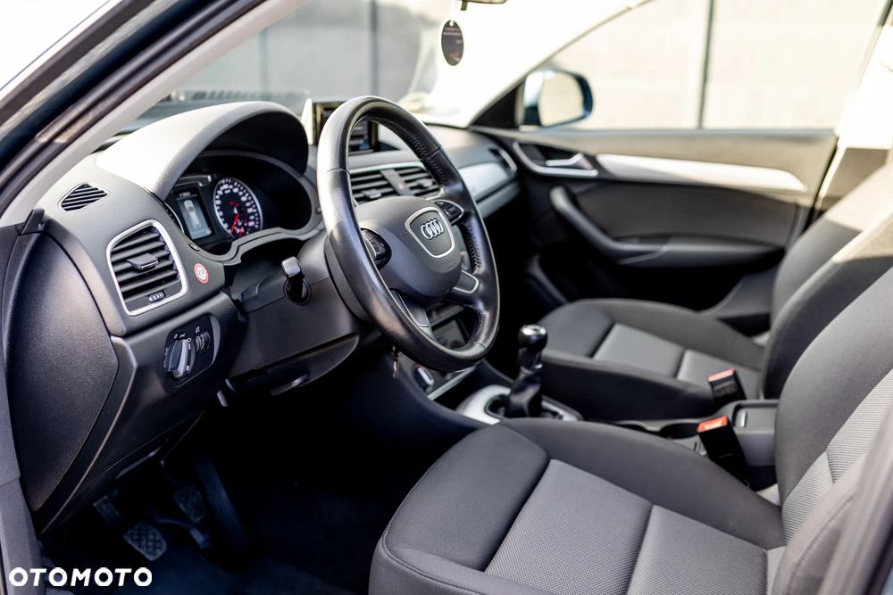 Audi Q3 2.0 TDI Quattro - 23