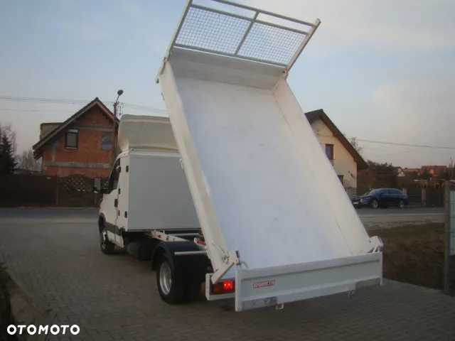Iveco DAILY 40 C 12 - 7