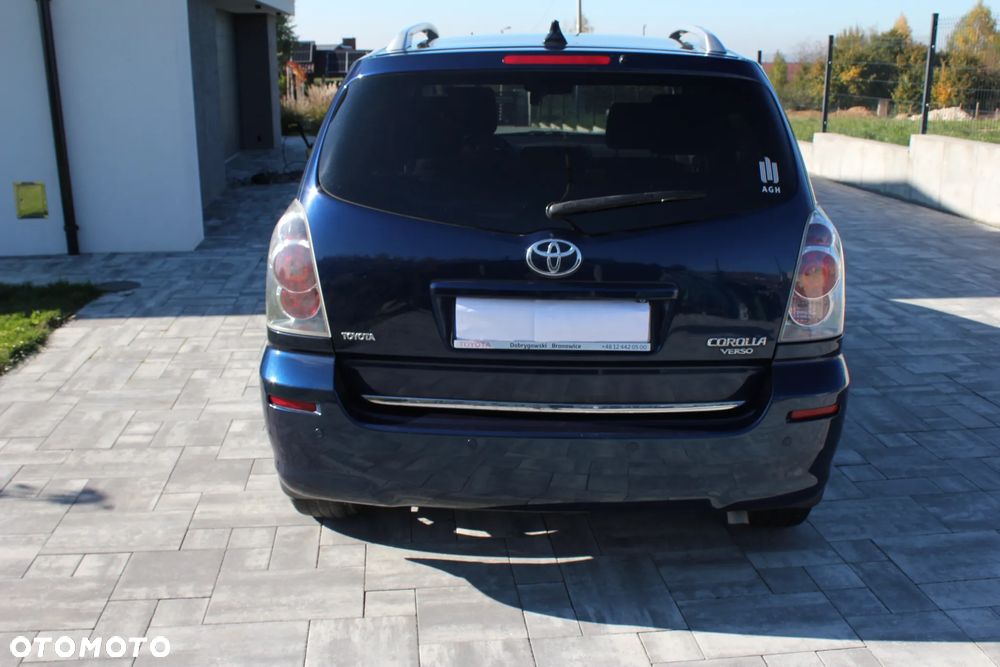 Toyota Corolla Verso 1.8 Prestige 7os - 3