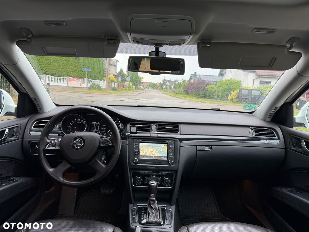 Skoda Superb 2.0 TDI DSG L&K - 8