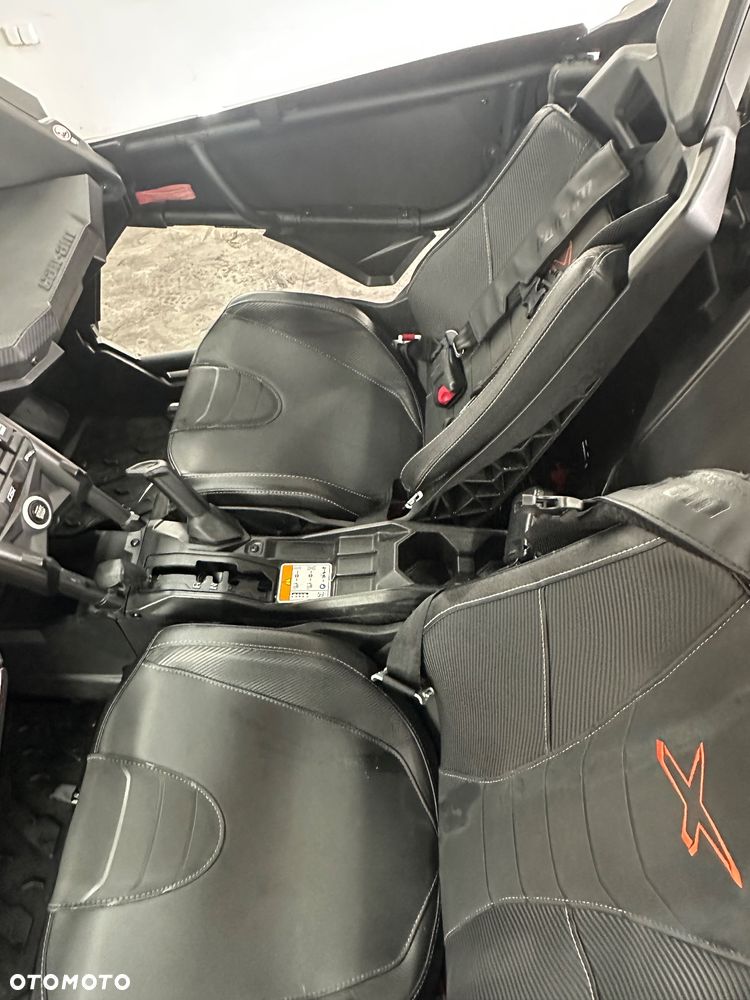 Can-Am Maverick - 13