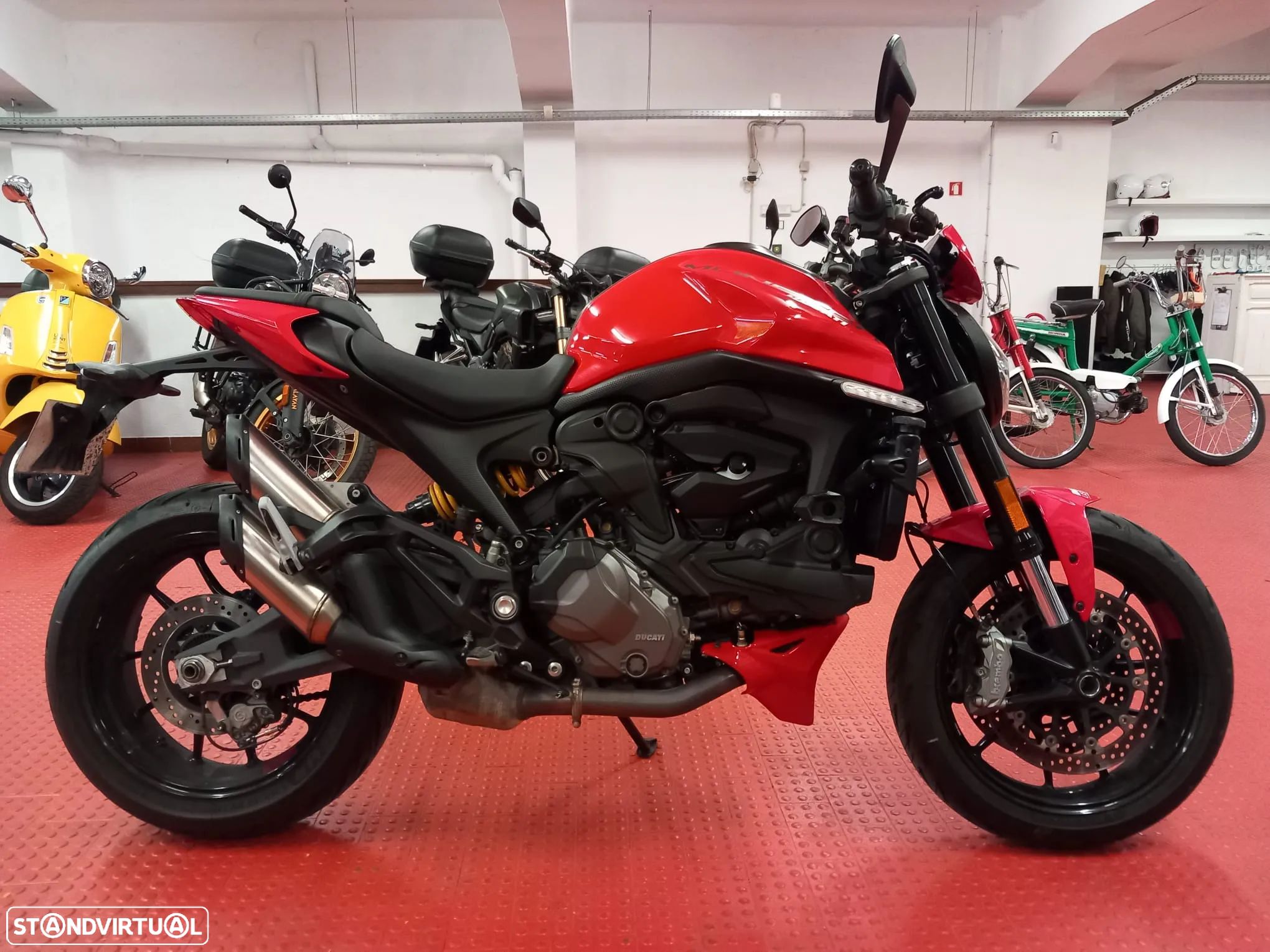 Ducati Monster + 2023 - 1