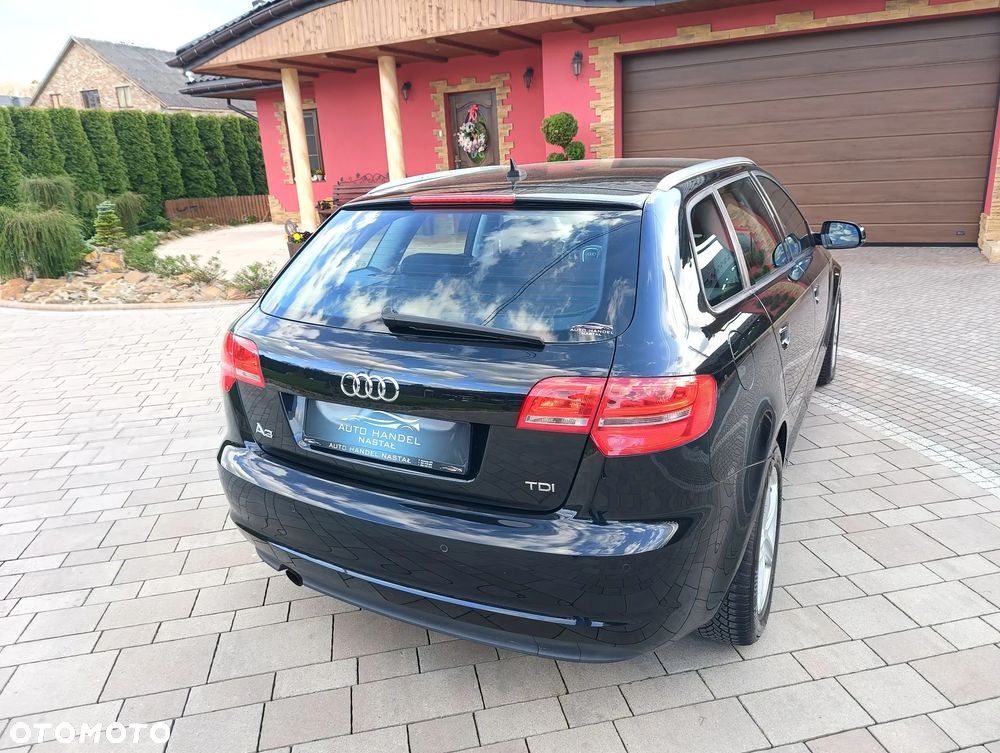 Audi A3 Sportback 2.0 TDI Ambiente - 18