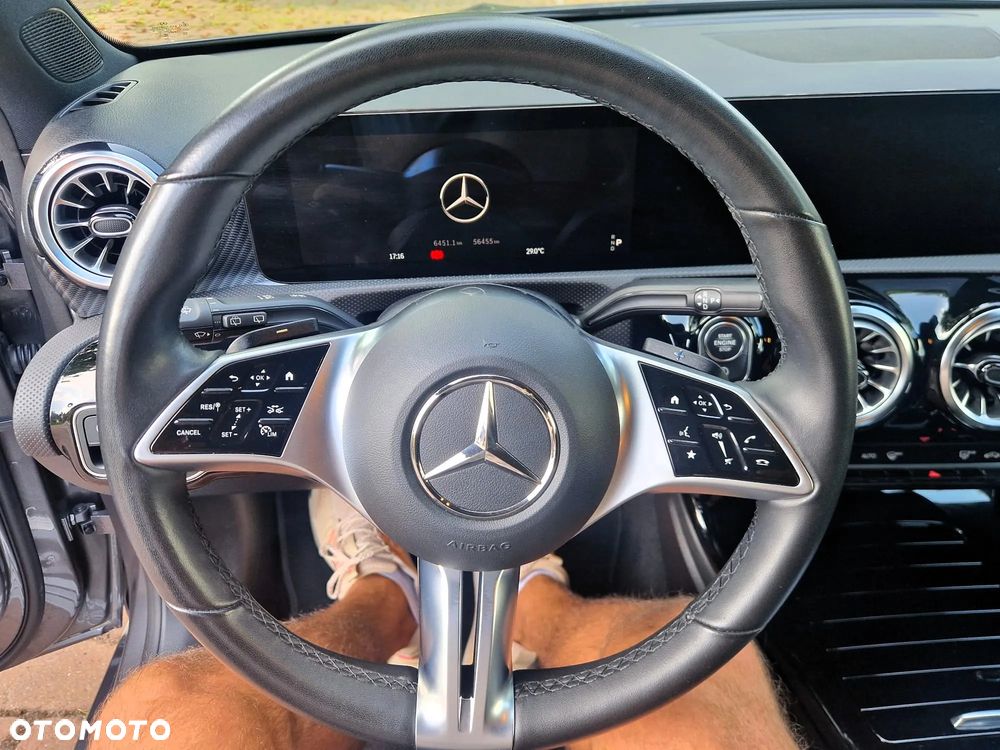 Mercedes-Benz Klasa A 200 Progressive 7G-DCT - 14