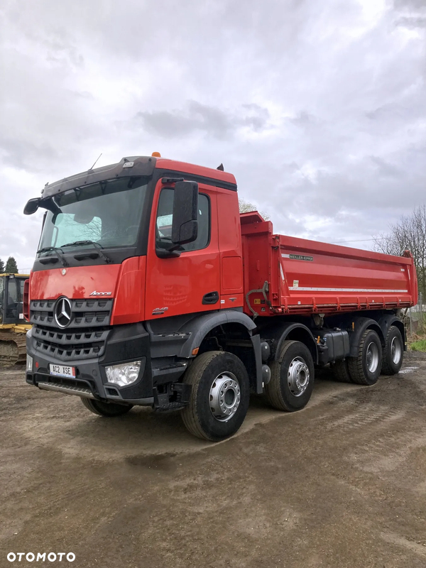 Mercedes-Benz AROCS