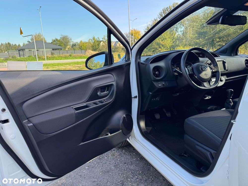 Toyota Yaris 1.5 Selection - 13