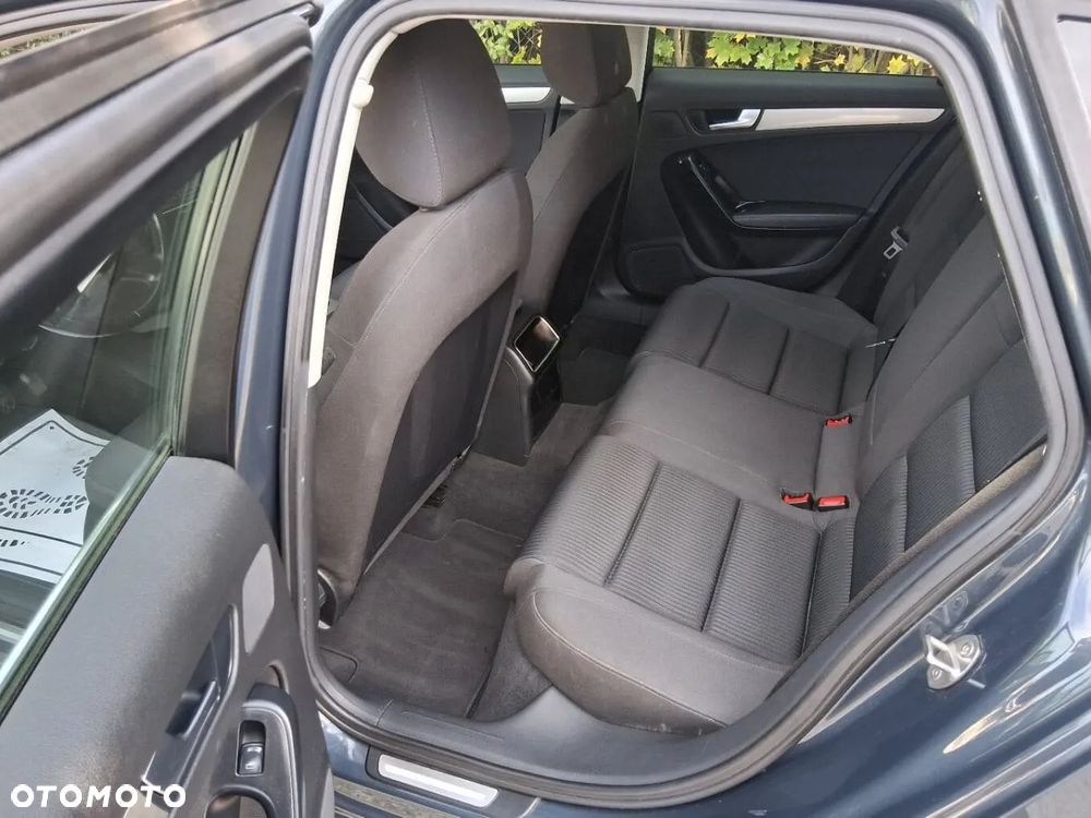 Audi A4 Avant 2.0 TDI Quattro - 10