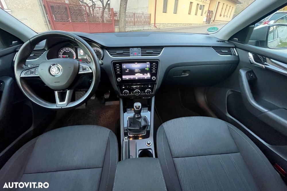 Skoda Octavia - 12