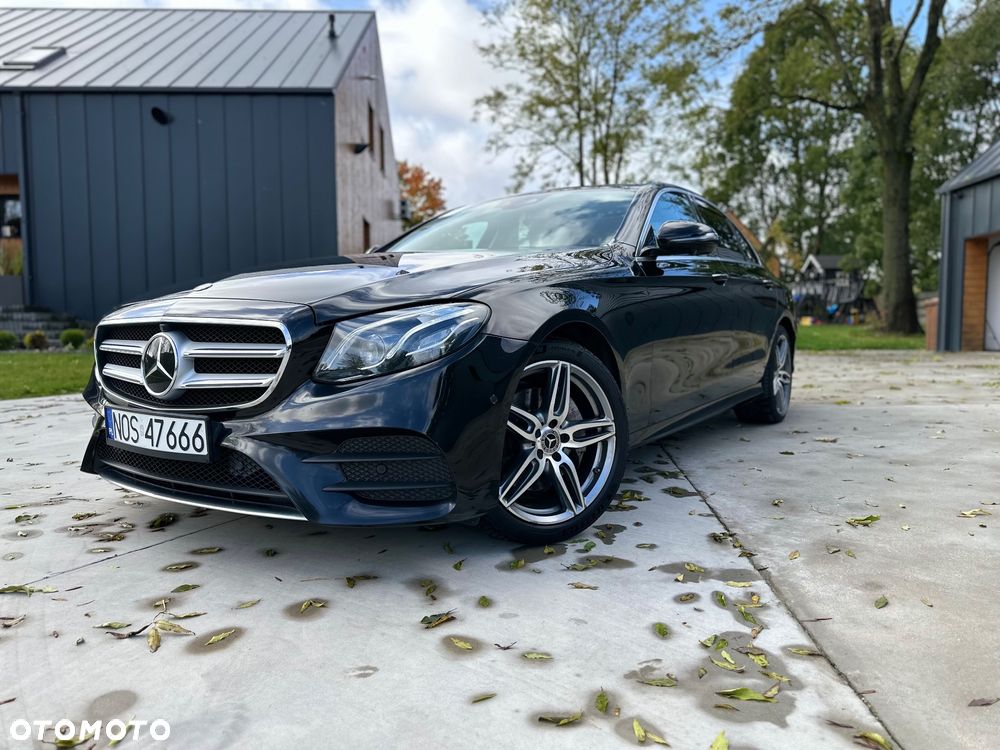 Mercedes-Benz Klasa E 220 d 4-Matic 9G-TRONIC - 2