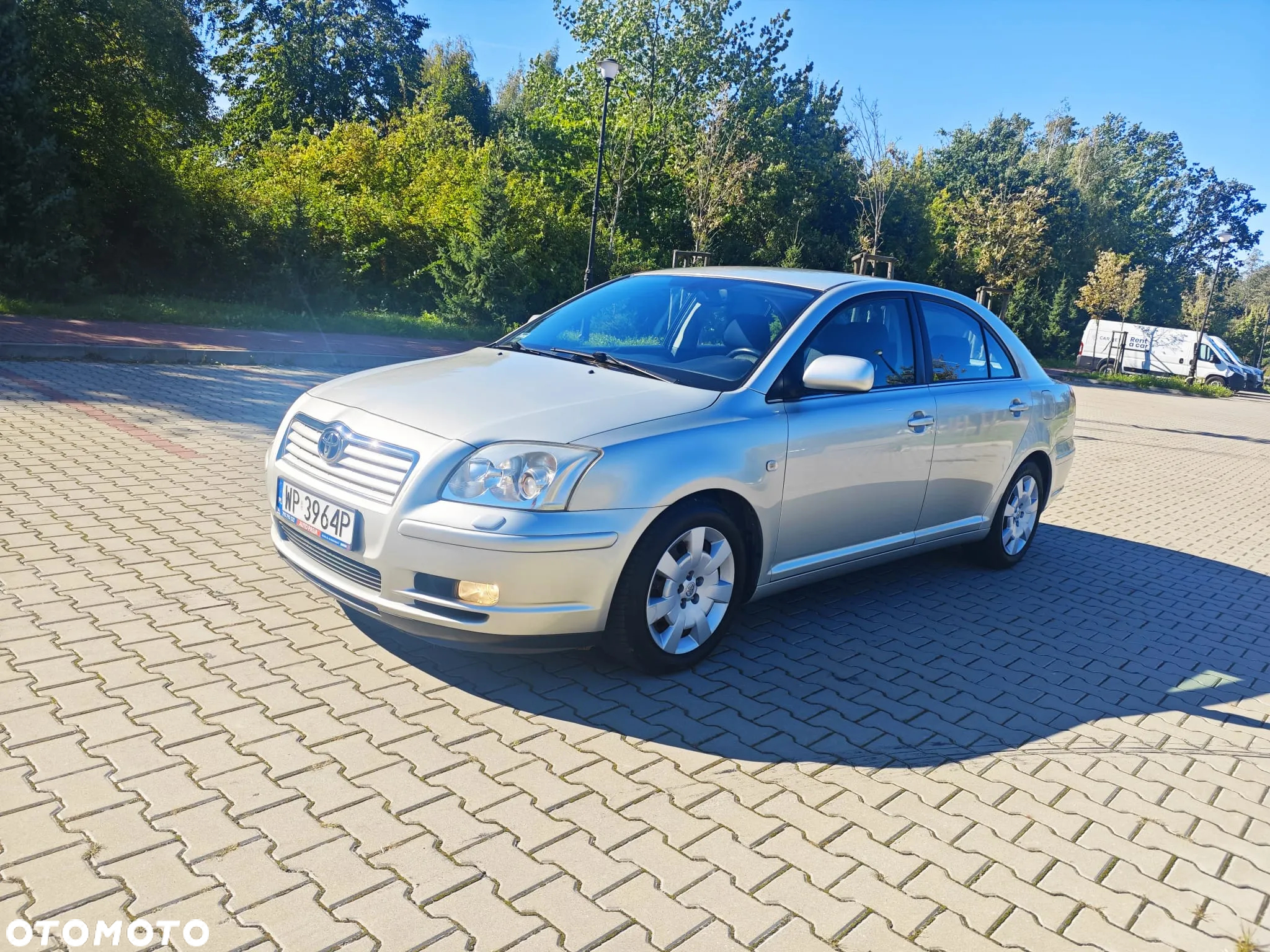 Toyota Avensis 1.8 VVT-i Terra Plus - 2