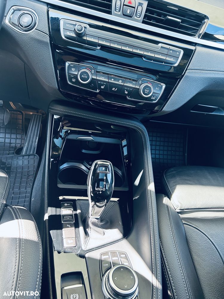 BMW X1 xDrive20i AT - 3