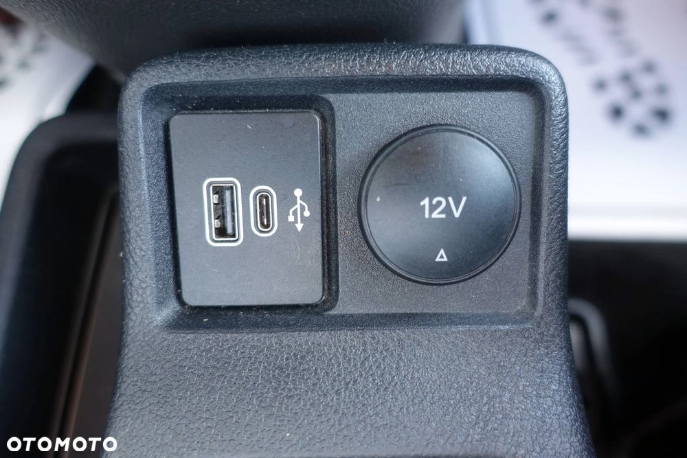 Ford Tourneo Connect 1.5 EcoBlue Start-Stop Active - 32