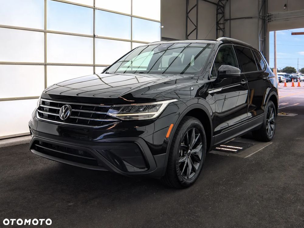 Volkswagen Tiguan 2.0 TSI 4Mot Elegance DSG - 2