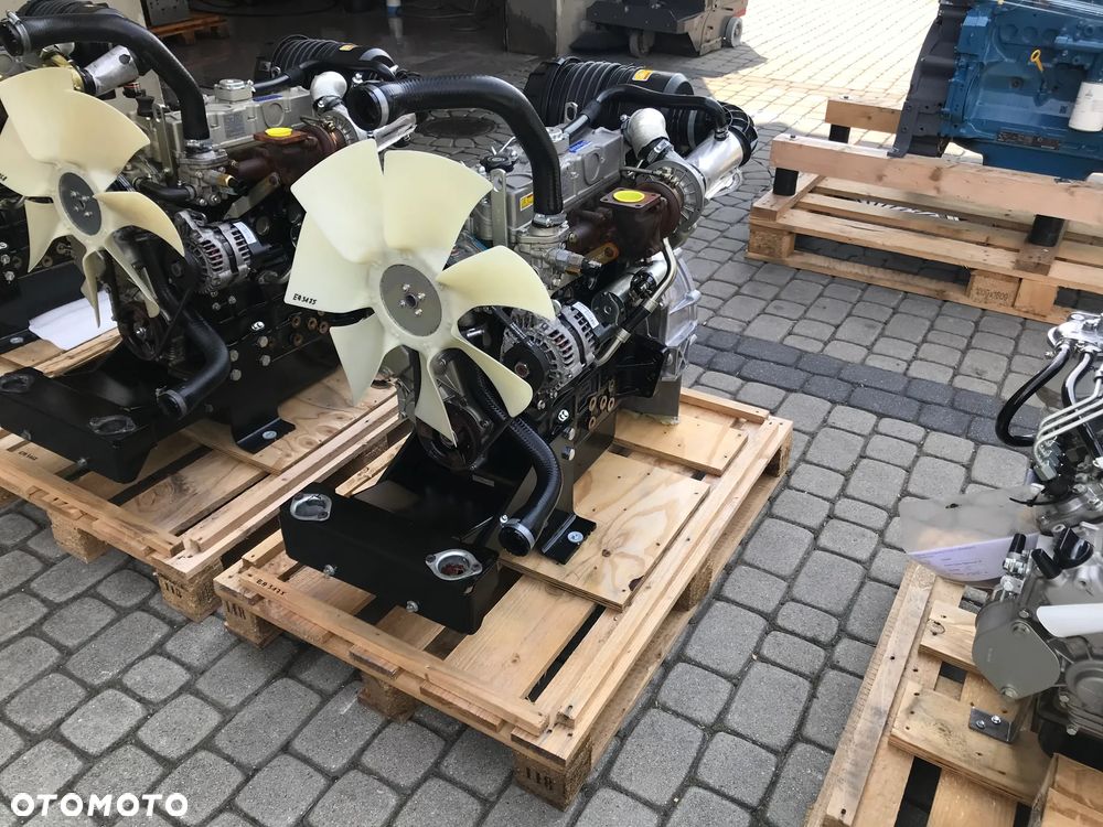 SILNIK Perkins 404D-22T 404D 22T 33.3kW 18900netto - 3