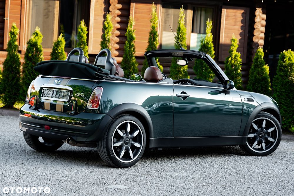 MINI Cooper Sidewalk - 13