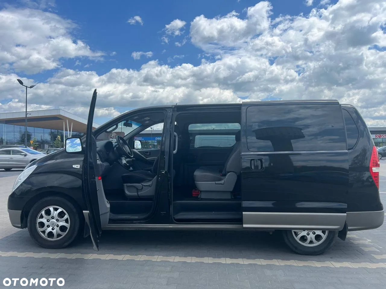 Hyundai H-1 - 2
