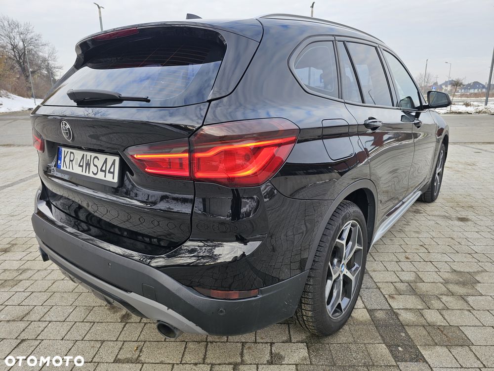 BMW X1 sDrive16d xLine - 6