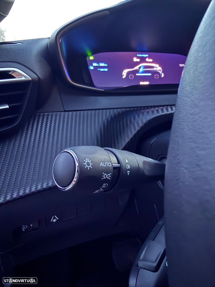 Peugeot e-208 51 kWh Allure - 30