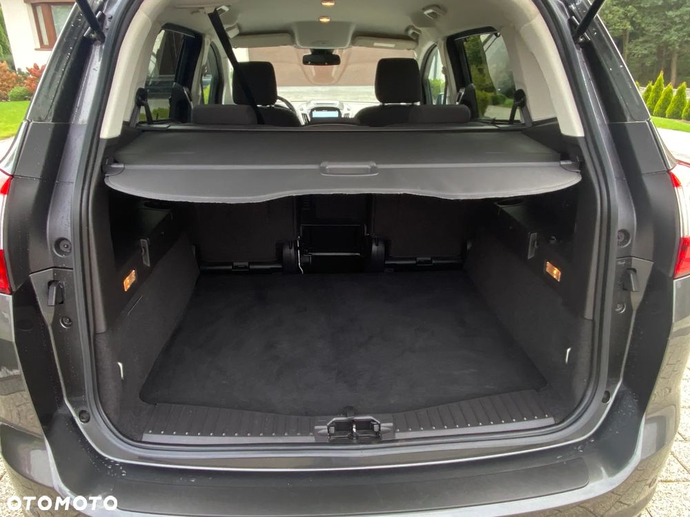 Ford Grand C-MAX - 14