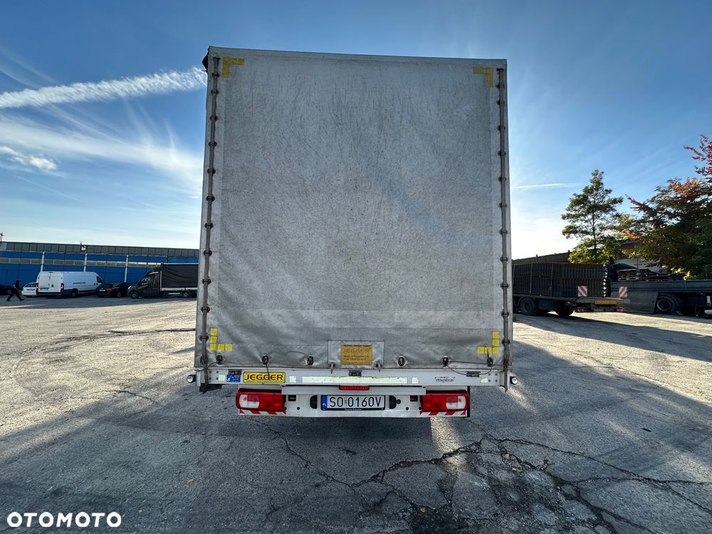 Volkswagen Crafter - 4