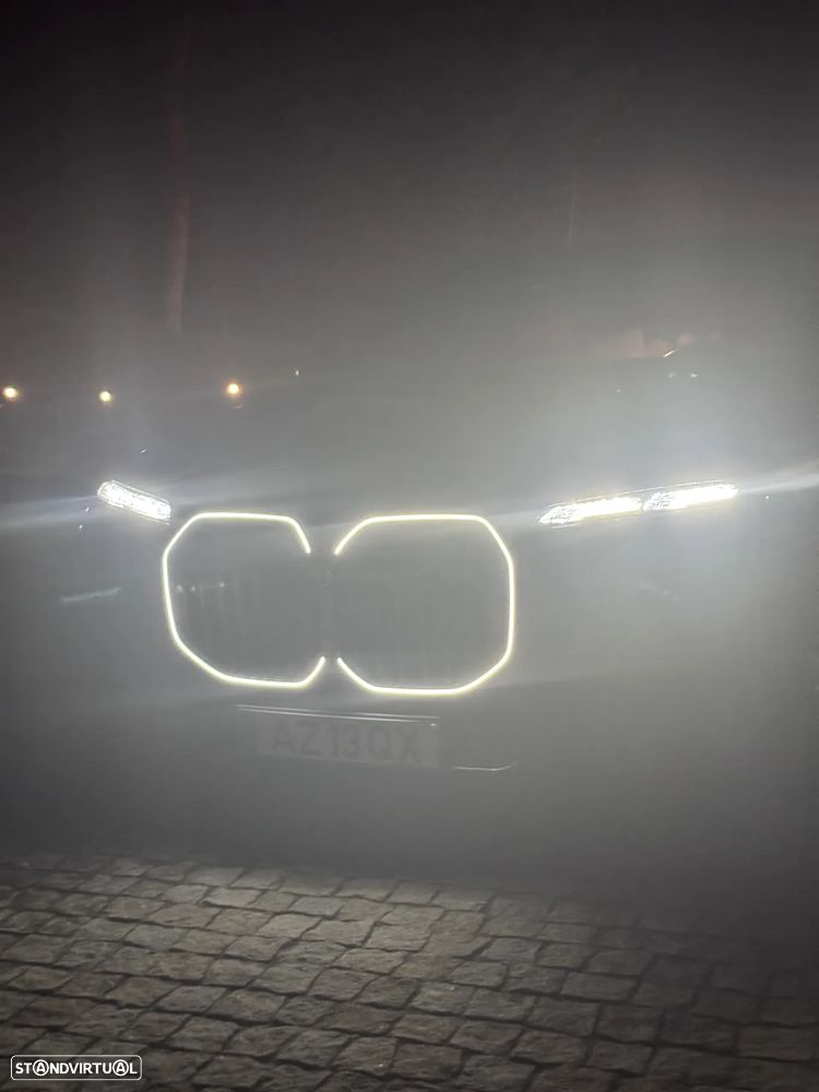 BMW i7 xDrive60 Pack Desportivo M Pro - 2