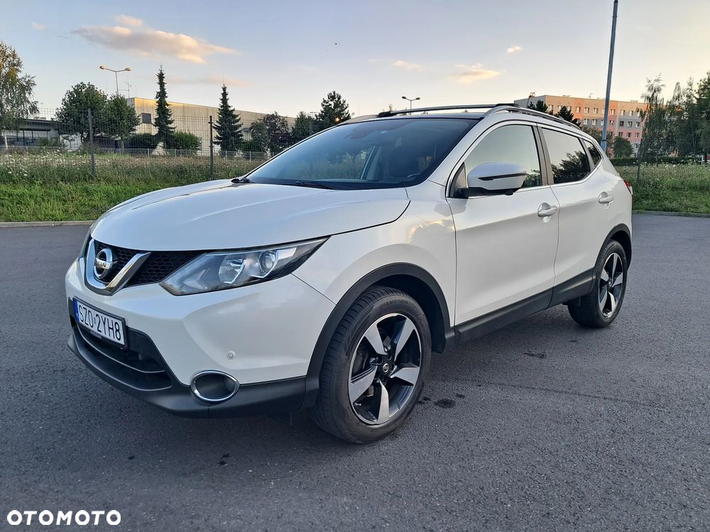 Nissan Qashqai 1.2 DIG-T Tekna - 1
