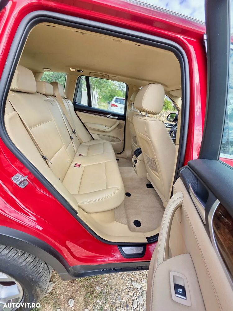 BMW X3 ver-xdrive20d-at-xline - 12