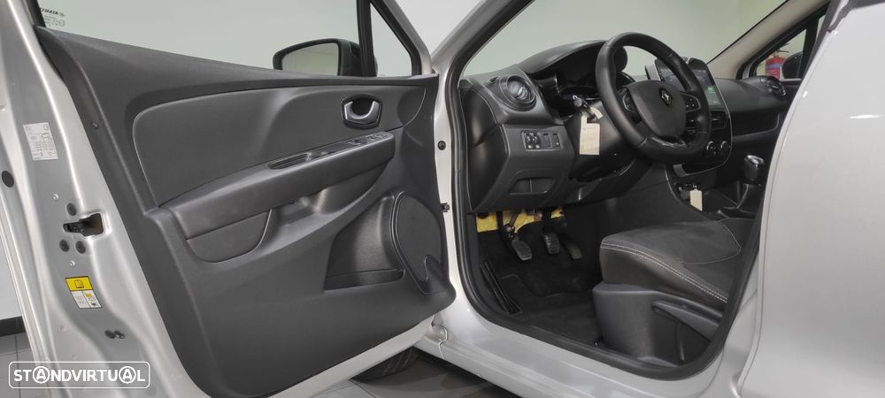 Renault Clio 1.5 dCi Dynamique S - 15