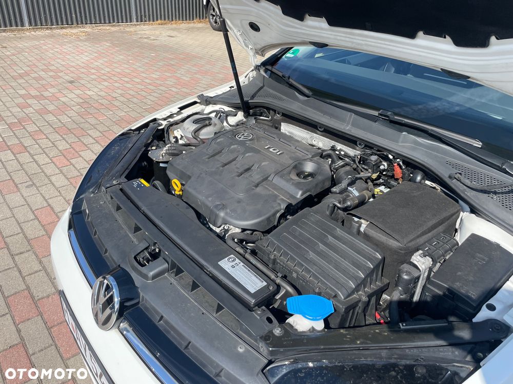 Volkswagen Golf 1.6 TDI BlueMotion Technology Cup - 9