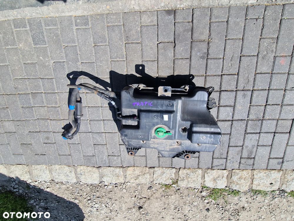 ZBIORNIK ADBLUE RENAULT TRAFIC 2021r 237G00284R