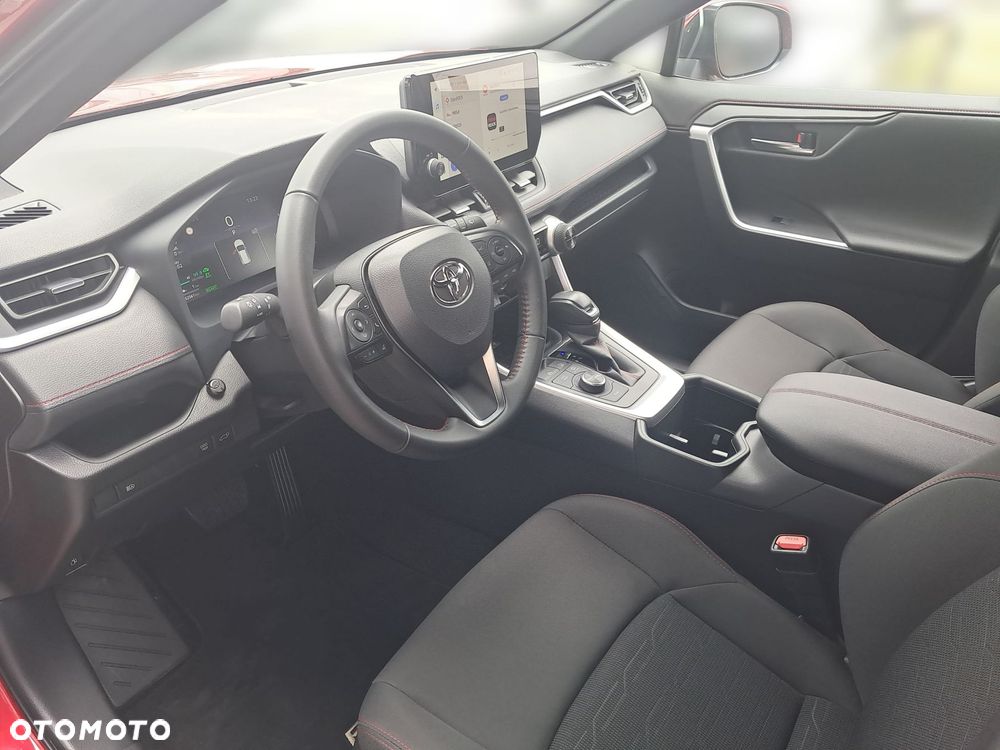 Toyota RAV4 - 8