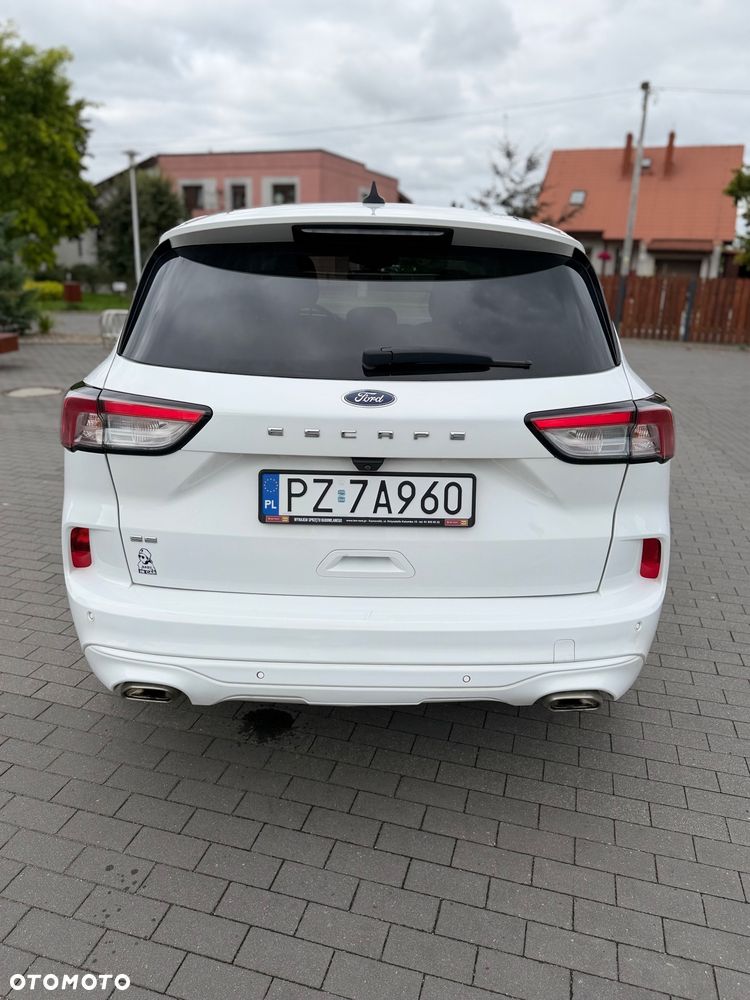 Ford Kuga - 27
