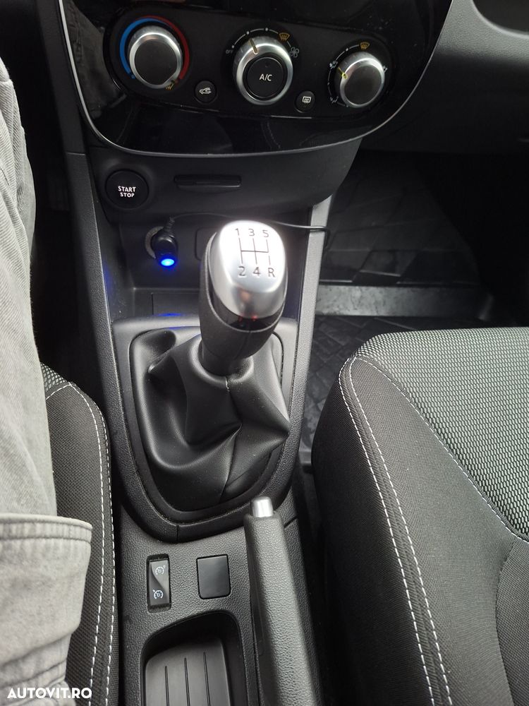 Renault Clio TCe Life Evo - 21