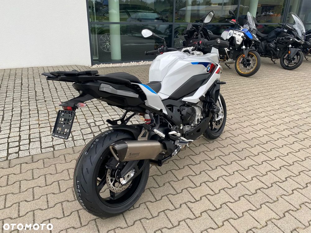 BMW XR - 4
