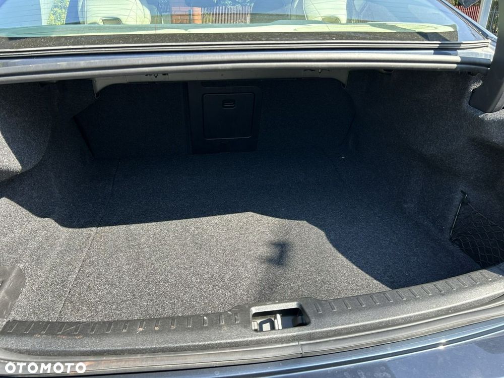 Volvo S60 - 32