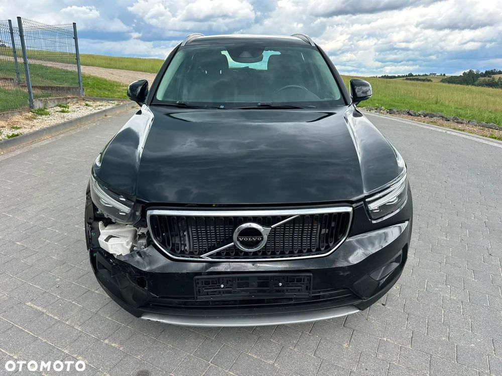Volvo XC 40 - 2