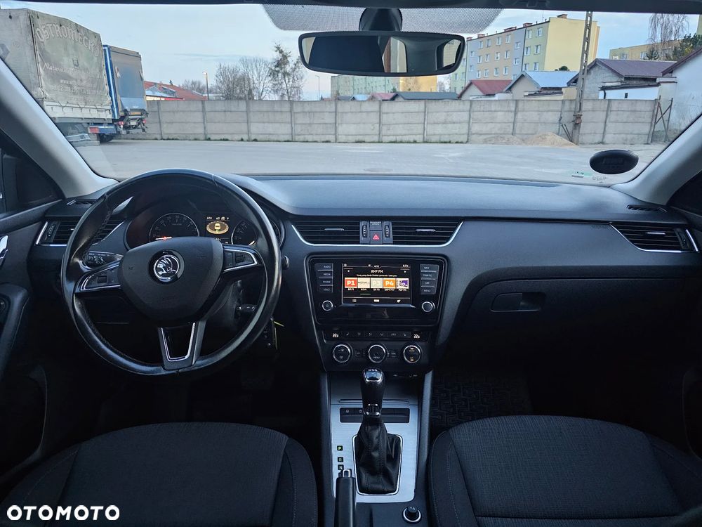 Skoda Octavia 2.0 TDI DSG Style - 8