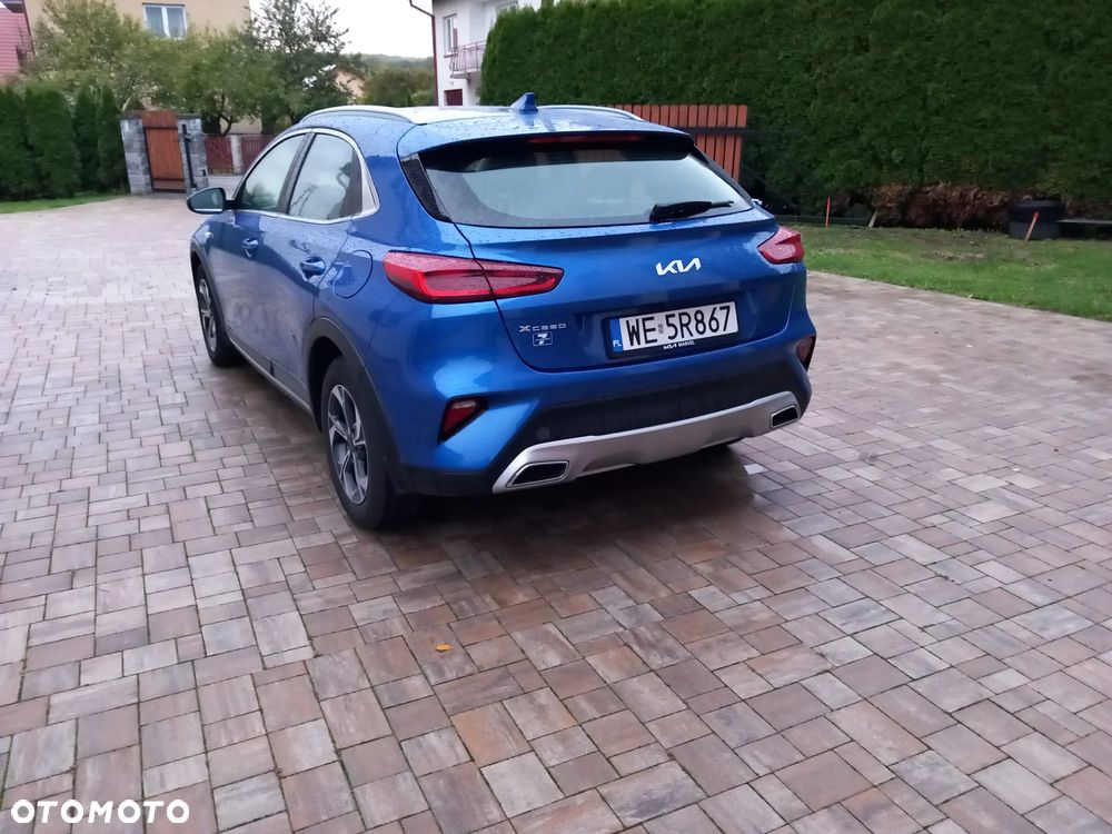 Kia XCeed 1.5 T-GDI M - 4